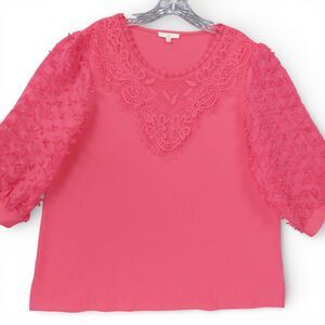 Joh. Apparel Pink Lace Sleeve Blouse XL Floral Crochet Neck Puff 3/4 Sleeve Top